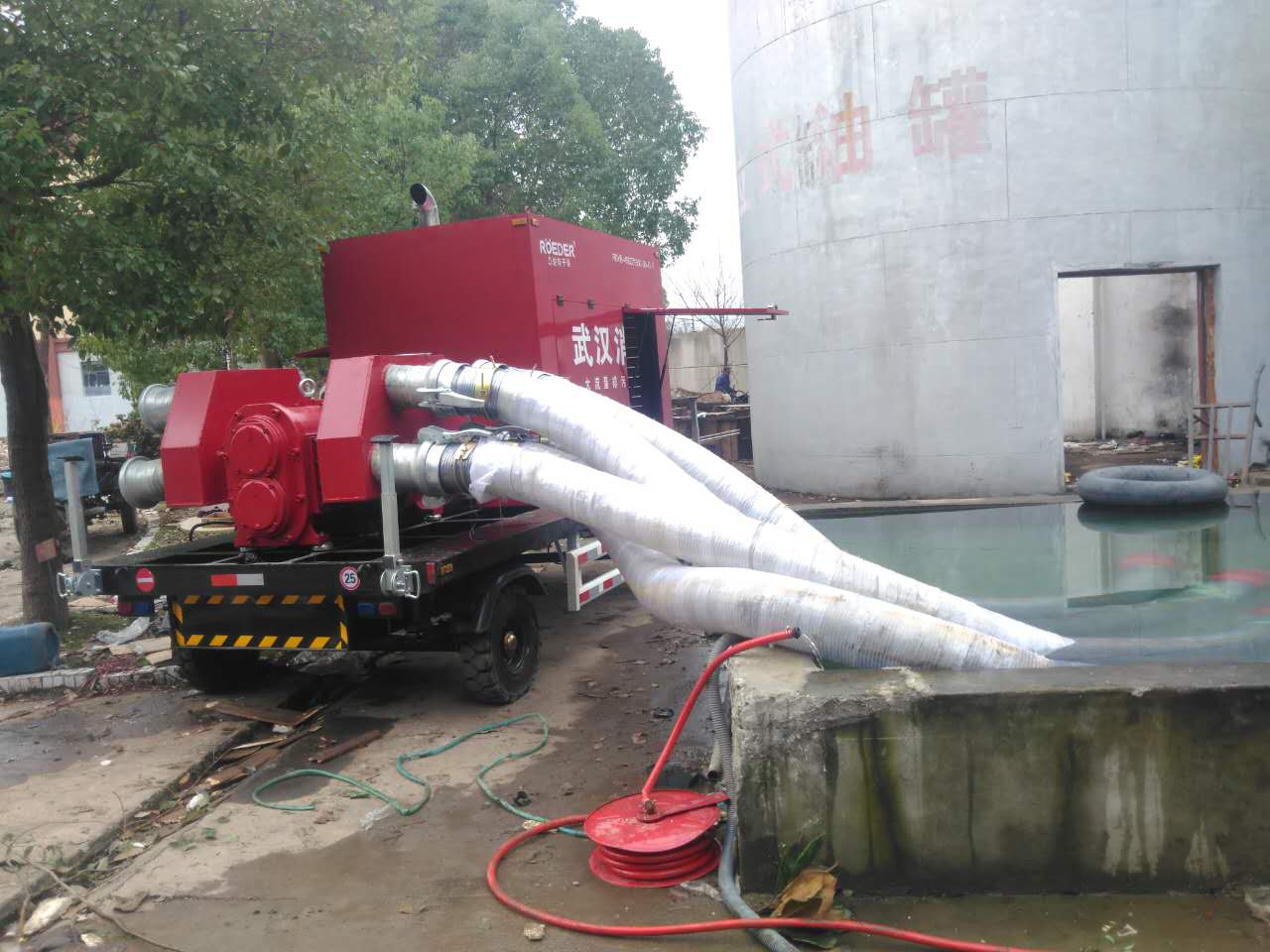 麻豆短视频免费版移动消防排污凸轮泵车