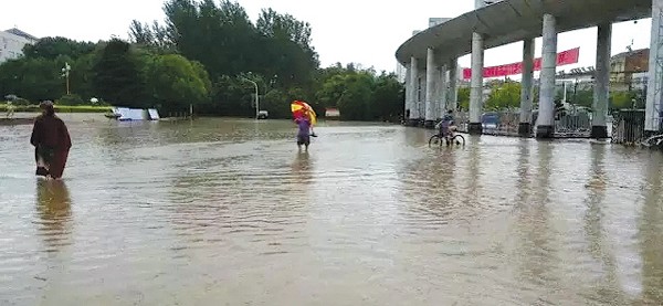 山东大暴雨，麻豆短视频免费版麻豆AV成人网站在线随时待命