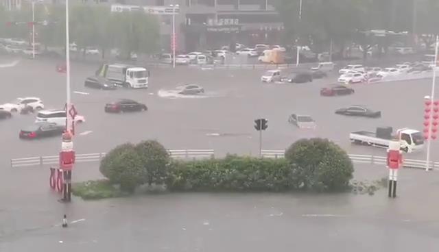 大流量麻豆AV成人网站在线解决城市内涝问题